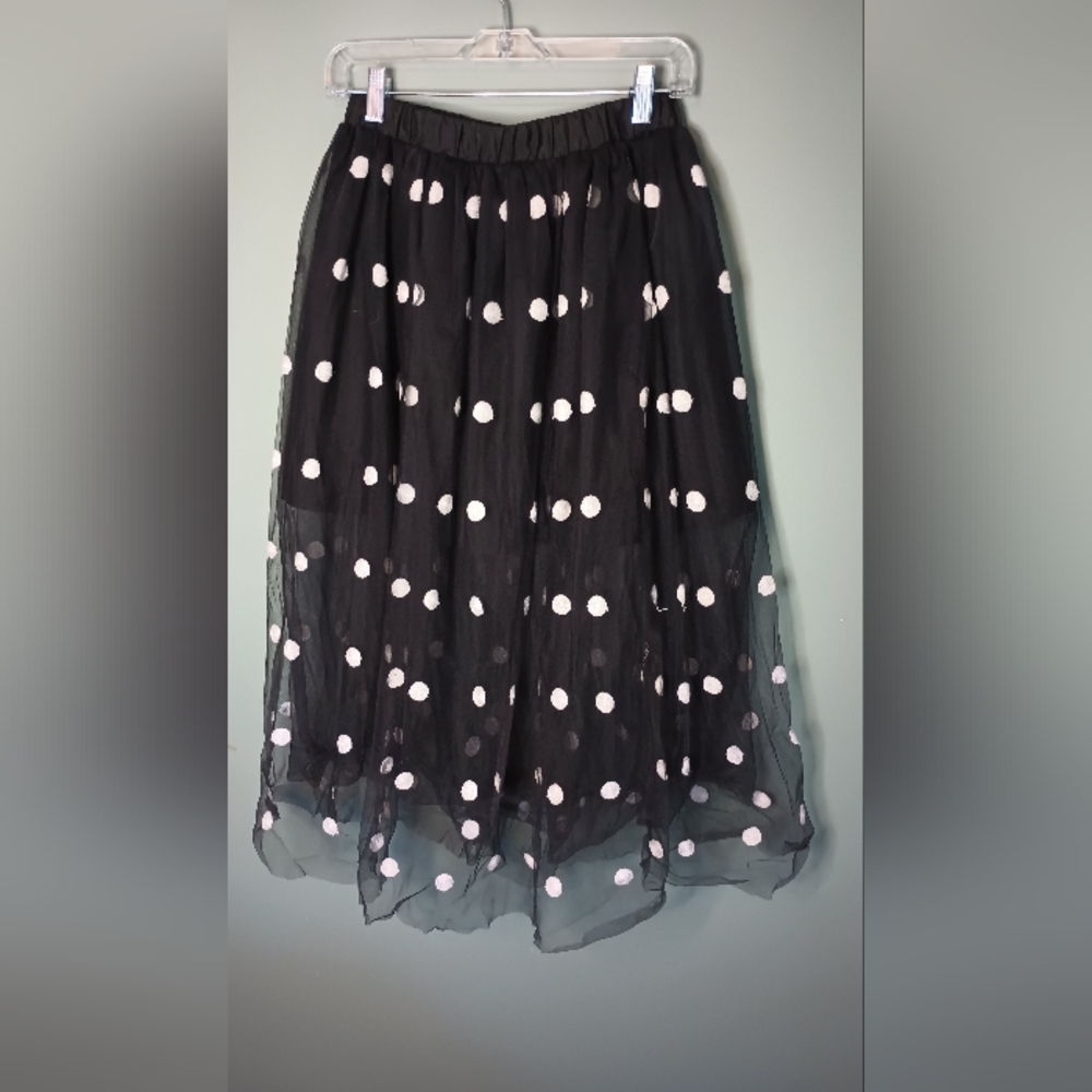 Embroidery Pok a dot black and white. Pre loved